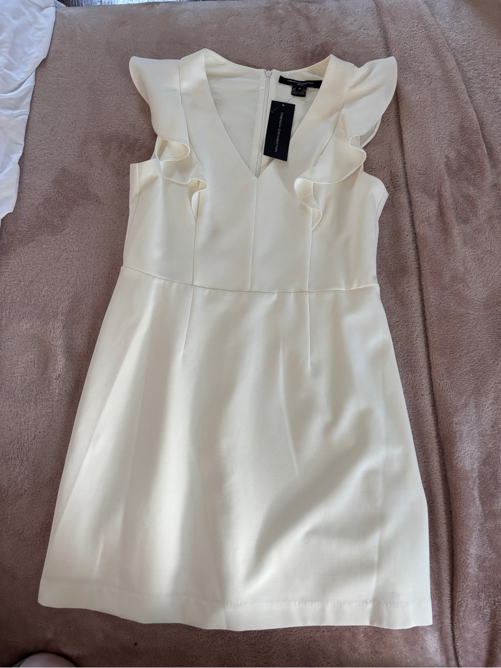 French Connection Cream Ruffle-Sleeve V-Neck Shift Dress